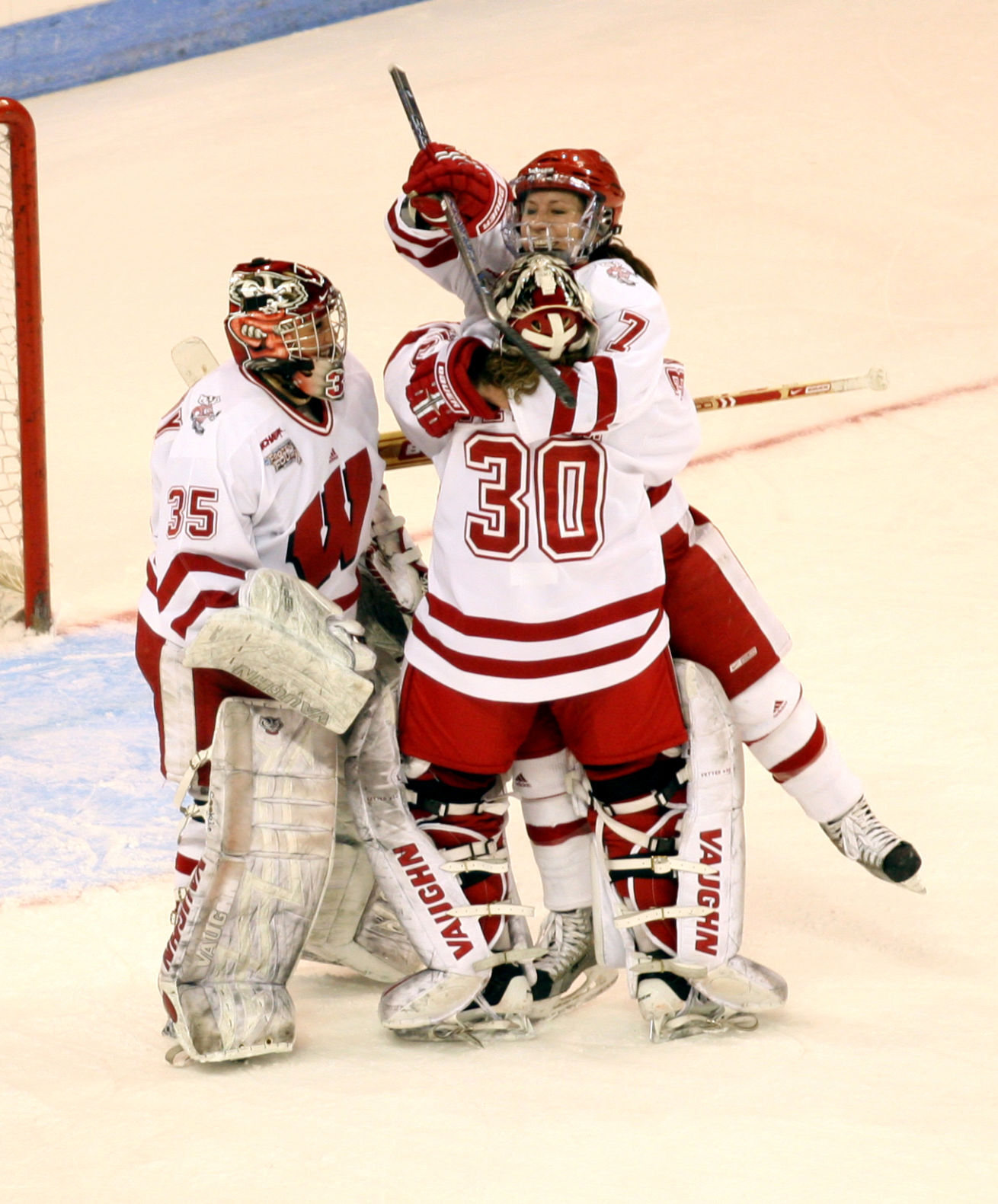 Celebrating the 2009 championship